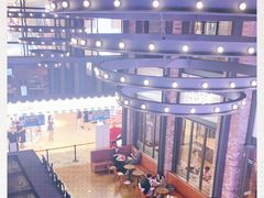-CGV影城(滨江天街IMAX店)