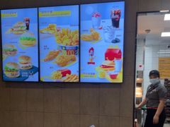 -麦当劳(吴圩机场店)
