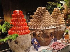 -钱小奴海鲜自助黑金店(杭州滨江龙湖店)