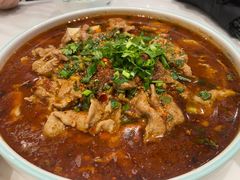 -犇逸·乐山跷脚牛肉·四川现炒(览海店)