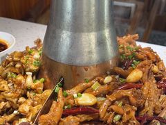 -老佛爷铜炉蛙锅(挂绿店)