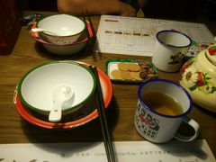 -炭火功夫烤鱼·小龙虾音乐餐吧(新风街店)