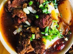 红烧牛肉-周肥肠(江油总店)
