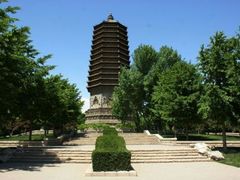 -玲珑塔公园