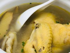 农家草鸡汤-七的湖·晚芳亭·阳澄湖农家菜·大闸蟹(莲花岛店)