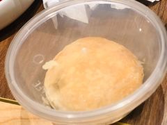 现烤鲜花饼-云海肴云南菜(浦江欢乐颂店)