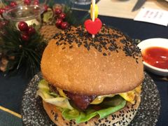 -又见马甲M8融合西餐厅(厦门体育中心店)