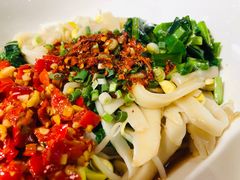 油泼剁椒-王氏悦香驴蹄子面(（南门中大国际店）)