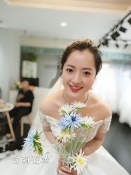 -雪莉美妆婚纱馆