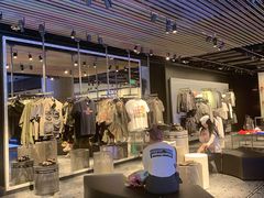 -NIKE品牌体验店(南京东路店)