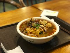 -水平有限螺蛳粉(宏达大厦店)