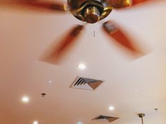 -萨莉亚意式餐厅(新洲家乐福店)