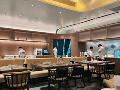 -渔语鱼新川菜Bistro(万象天地店)