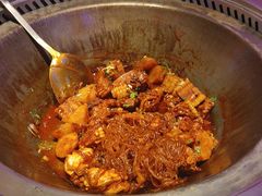 -山河屯铁锅炖(哈西站店)