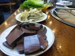 -曹丞相·地锅鸡·地锅鱼(武林店)