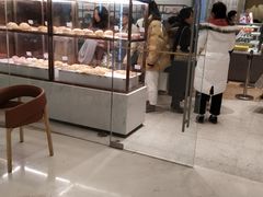 面包甜点陈列柜-奈雪的茶(石家庄万象城店)