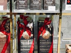 -VENCHI 闻绮(北京国贸商城店)