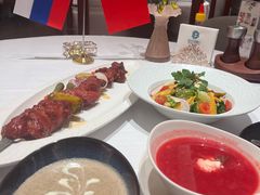 -马克西姆俄罗斯餐厅(通亚街店)