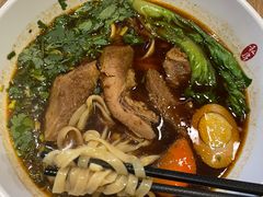 金牌红烧牛肉面-康師傅私房牛肉面(浦机三店)