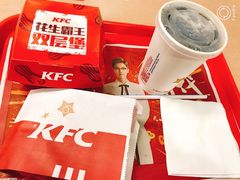 花生霸王双层堡-肯德基(东安路站店)