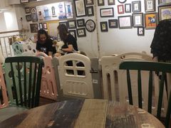 -柯斗斗主题餐厅·狗咖·围炉煮茶·茶饮(国瑞升平里店)