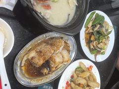 -一哥美食(总店)