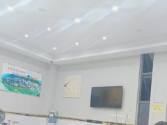 -创新足专业修脚(龙荷路店)