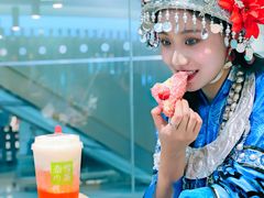 -奈雪的茶(亨特国际广场店)