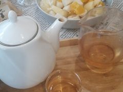白桃乌龙-隅cafe(傅厚岗店)
