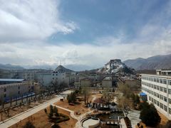 -平措康桑·和牛自助观景餐厅(布达拉宫店)