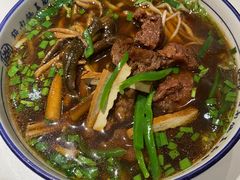 -镇南锅盖面馆(解放路店)