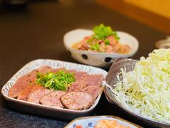 柚子醋牛舌-炉石六本目·冰鲜和牛炭火烤肉·寿喜烧店(梅江店)
