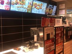 -肯德基(洛川店)