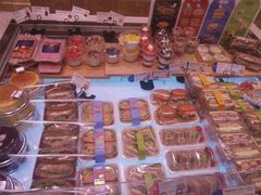 -巴黎贝甜(华堂新辰汇店)