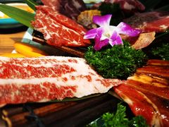 -明洞阿姨·韩式酱蟹烤肉·创意料理(三元桥店)