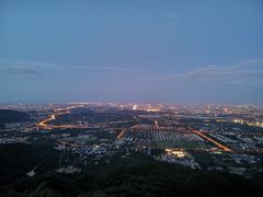 -鬼笑石后山停车场