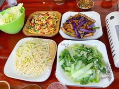 -苗湘食府(十年店)