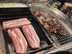 伍丁雪花黑牛-伍丁·烤牛肋(和平东桥店)