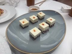 -品海楼·大连海王海肠捞饭·海胆饭(东港店)