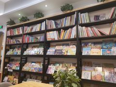 -乐不撕书绘本体验中心(华鹏馆)