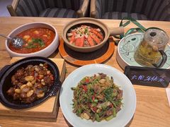 -荷花亭·湖北融合菜(十堰武商MALL店)