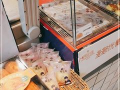 -昆明冠生园·蛋糕·面包(南强街店)