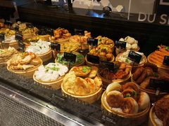 -乐蓬马歇百货公司(Rive Gauche)