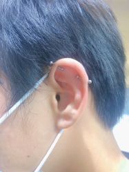 -艺耳美专业穿耳洞打耳洞穿孔