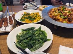 -俭寨大盘鸡·手抓肉·烧烤新疆菜(乌苏路店)