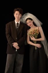 -喜爱高定婚纱摄影