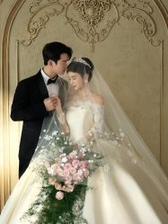 -雅云婚纱摄影工作室旗舰店