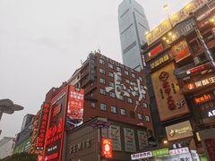 -黄兴南路步行商业街