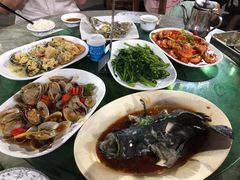 -四川小胡子海鲜(丁村万人海鲜广场店)