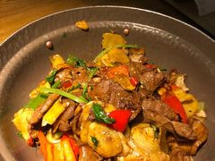 -吃饭皇帝大土家民族菜(正大广场店)